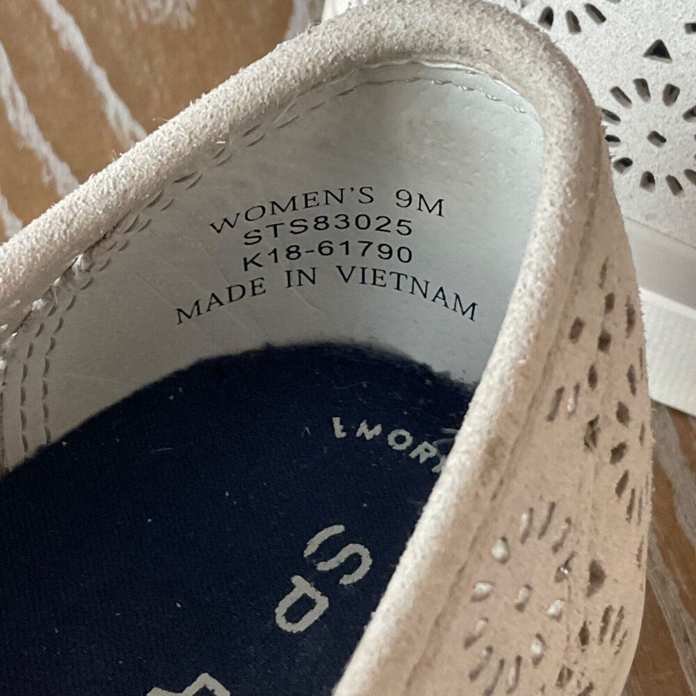 Sperry Seaside Perforated Gray Slip-on Sneaker Womens 9M EUC - Picture 14 of 15